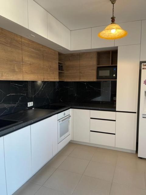 Buddha Grand City Apartment Budva Zewnętrze zdjęcie